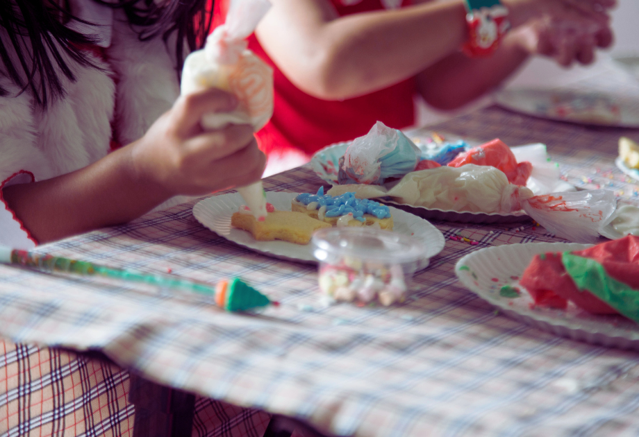 decorating cookies